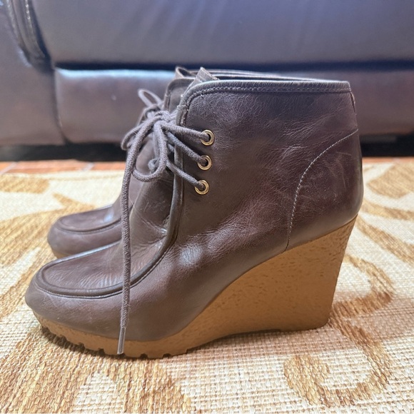 Michael Kors leather bootie wedge, brown size 9.5 - Picture 3 of 12